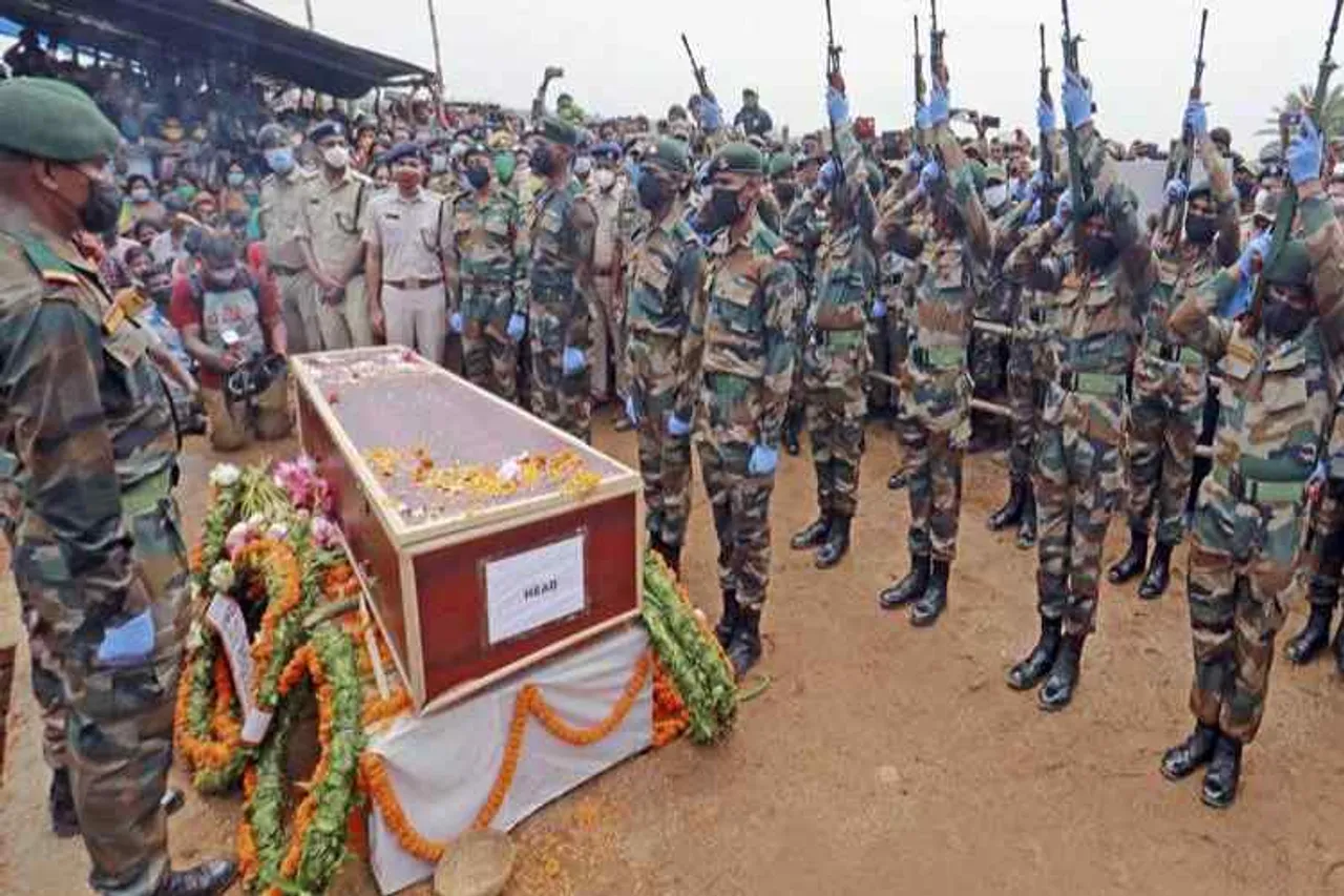 india china border news, india china border dispute, இந்தியா சீனா எல்லைப் பிரச்னை, லடாக், கால்வன் பள்ளத்தாக்கு, ப சிதம்பரம் கட்டுரை, pm modi on galwan clashes, opposition on galwan clashes, army killed in galwan clashes, LAC tension, p chidambaram on galwan clashes
