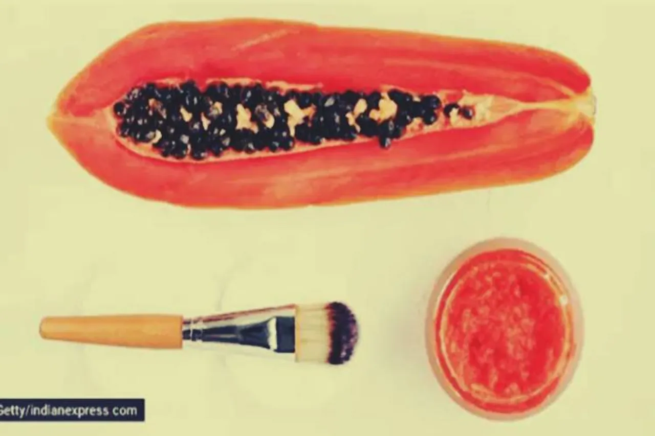 facial hair removal, natural way to remove facial hair, papaya face pack for hair removal, skincare, indian express, indian express tamil, பப்பாளி முக பூச்சை