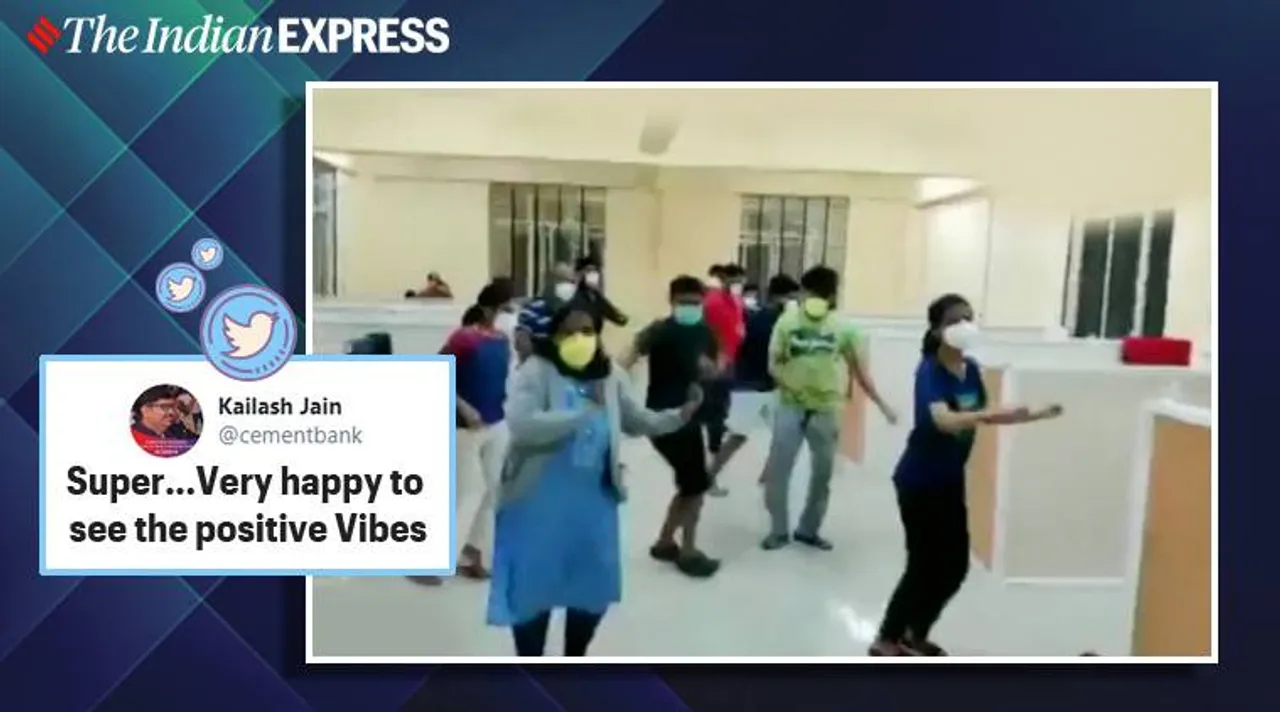 covid-19, coronavirus, asymptomatic patients, covid-19 patients group dancing, கர்நாடகா, கொரோனா நோயாளிகள் குவாரண்டைன் முகாமில் குரூப் டான்ஸ், கொரோனா நோயாளிகள் டான்ஸ், covid-19 patients dance, karnataka ballari district, viral video, வைரல் வீடியோ, flash mob, karnataka covid-19 quarantine centre, karnataka, karnataka covid-19 updates, trending news, indian express news