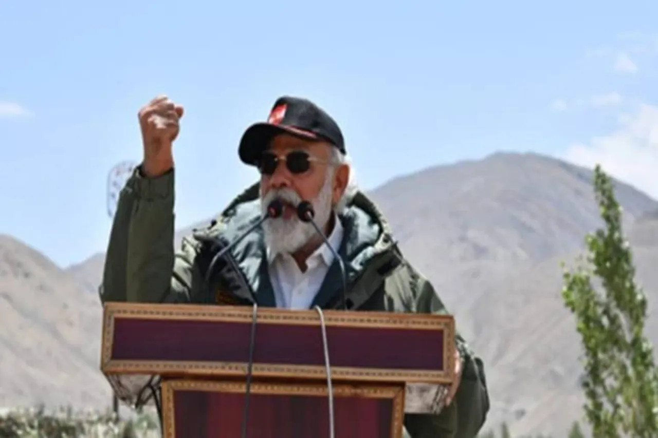 narendra modi, narendra modi ladakh, modi in ladakh, modi ladakh news, galwan valley, india china border, பிரதமர் மோடி, சீனா, இந்தியா, india china border news, modi china, pangong tso,