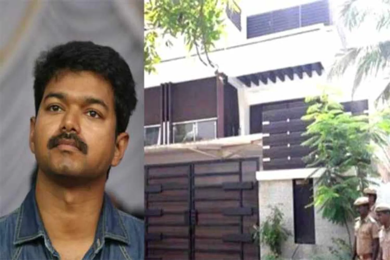 Vijay, chennai, bomb threat, vijay house, actor vijay, saligramam, bomb squad, police, raid, bomb scare, hoax, news in tamil, tamil news, news tamil, todays news in tamil, today tamil news, today news in tamil, today news tamil,