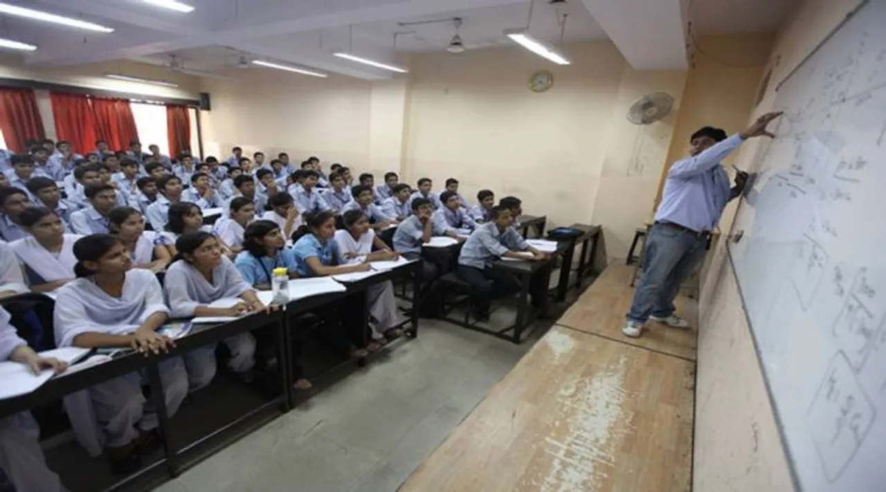 6 -10ம் வகுப்பு கணிதம், அறிவியல் ஆசிரியர்கள் கையேடு: சிபிஎஸ்இ வெளியீடு