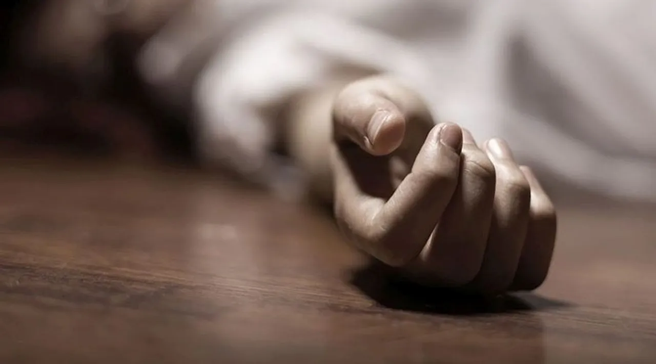 Maoist Velmurugan body cremated in Theni