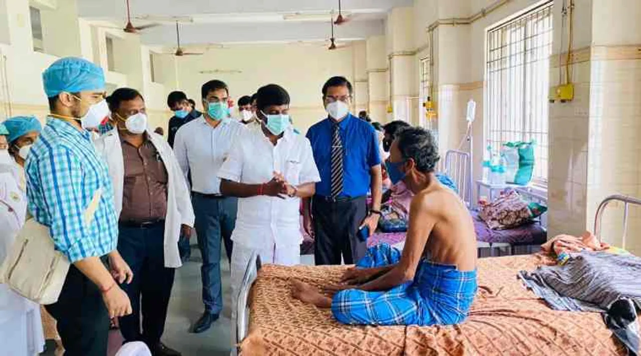 tamil nadu daily coronavirus report, today covid-19 positive cases, new coronavirus cases, tamil nadu total coronavirus deaths, கொரோனா வைரஸ், தமிழ்நாடு, தமிழகத்தில் இன்று 5892 பேருக்கு கொரோனா தொற்று, கொரோனா பாதிப்பல் 92 பேர் பலி, tn coronavirus deaths, today tamil nadu 5892 covid-19 positive, today covid-19 deaths 92, தமிழகத்தில் கொரோனா உயிரிழப்பு 7500ஐ தாண்டியது, latest tamil nadu coronavirus report, latest coronavirus news