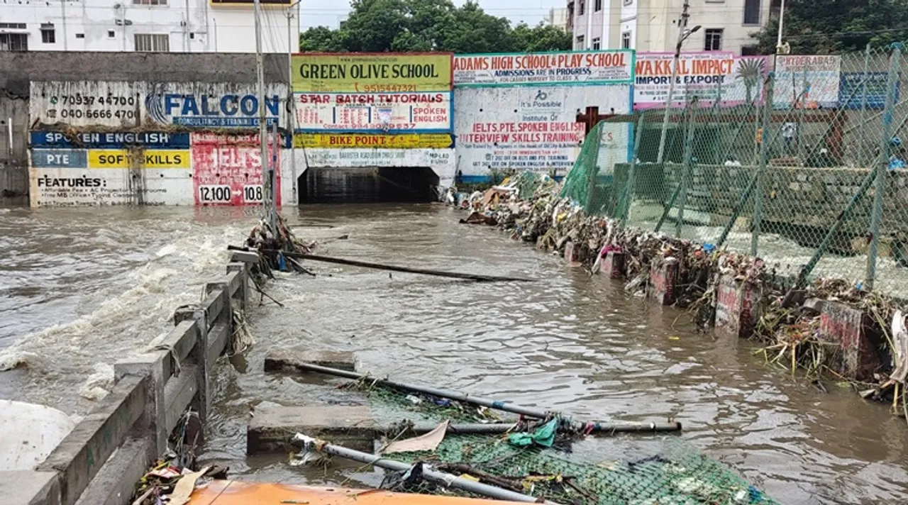Today weather report IMD Eight killed as heavy rains lash Hyderabad