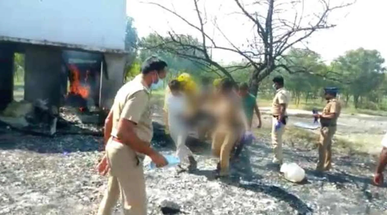 crackers factory fire accident, 5 women killed, madurai district muruganeri, rackers factory fire accident 5 women death, cm palaniswami says condolence, மதுரை மாவட்டம், விருதுநகர், முருகனேரி, பட்டாசு ஆலையில் வெடிவிபத்து, 5 பெண்கள் பலி, முதல்வர் பழனிசாமி இரங்கல், cm palaniswami announce relief, tamil nadu, latest tamil news, crackers factory fire accident near virudhunagar