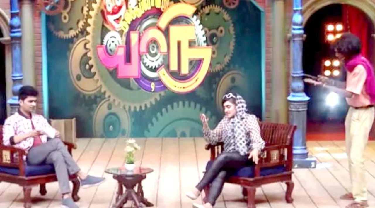 vanitha vijayakumar, vanitha vijayakumar viral video, vanitha vijayakumar angry in Kalakka Povathu Yaaru show, வனிதா விஜயகுமார், வைரல் வீடியோ, கலக்கப் போவது யாரு நிகழ்ச்சியில் கோபமடைந்த வனிதா, வைரல் வீடியோ, Kalakka Povathu Yaaru show, vanitha vijayakumar angry on bala, vijay tv, விஜய் டிவி, vanitha vijayakumar angry video, viral video, Kalakka Povathu Yaaru show viral video