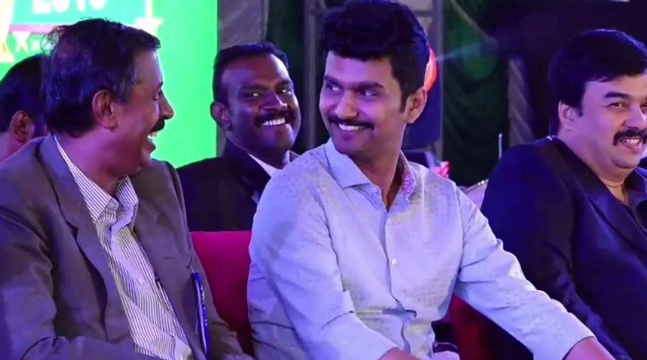 erode mahesh wife vijay tv erode mahesh