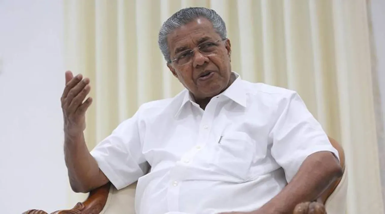 கேரளாவில் ஏழைகளுக்கு வீடுகள் கட்டி தரும் திட்டத்தில் ஊழல் நடைபெற்றதாக புகார் எழுந்தது. இதனை சி.பி.ஐ. விசாரிக்க இடைக்கால தடை விதித்தது கேரள உயர் நீதிமன்றம்.