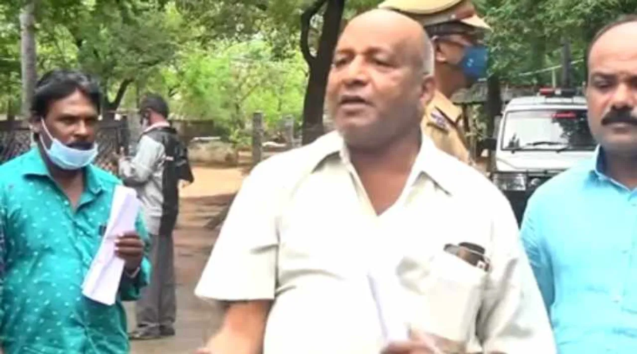 vv minerals vaikundarajan, vaikunda rajan, vaikundarajan, vaikundarajan complaint at cop nellai,வைகுண்டராஜன், வைகுண்டராஜனுக்கு உயிருக்கு ஆபத்து, வைகுண்டராஜனை கடத்தி கொலை செய்ய கூலிப்படை முயற்சி, vaikundarajan life threaten, attempt to kidnab and murder threaten to vaikundarajan, vvi minerals, வைகுண்டராஜன் போலீஸ் கமிஷனரிடம் புகார்