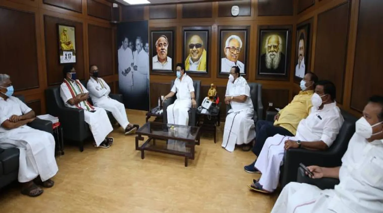 தொகுதிப் பங்கீடு குறித்து பேசவில்லை : ஸ்டாலின் சந்திப்புக்குப் பிறகு தினேஷ் குண்டுராவ்