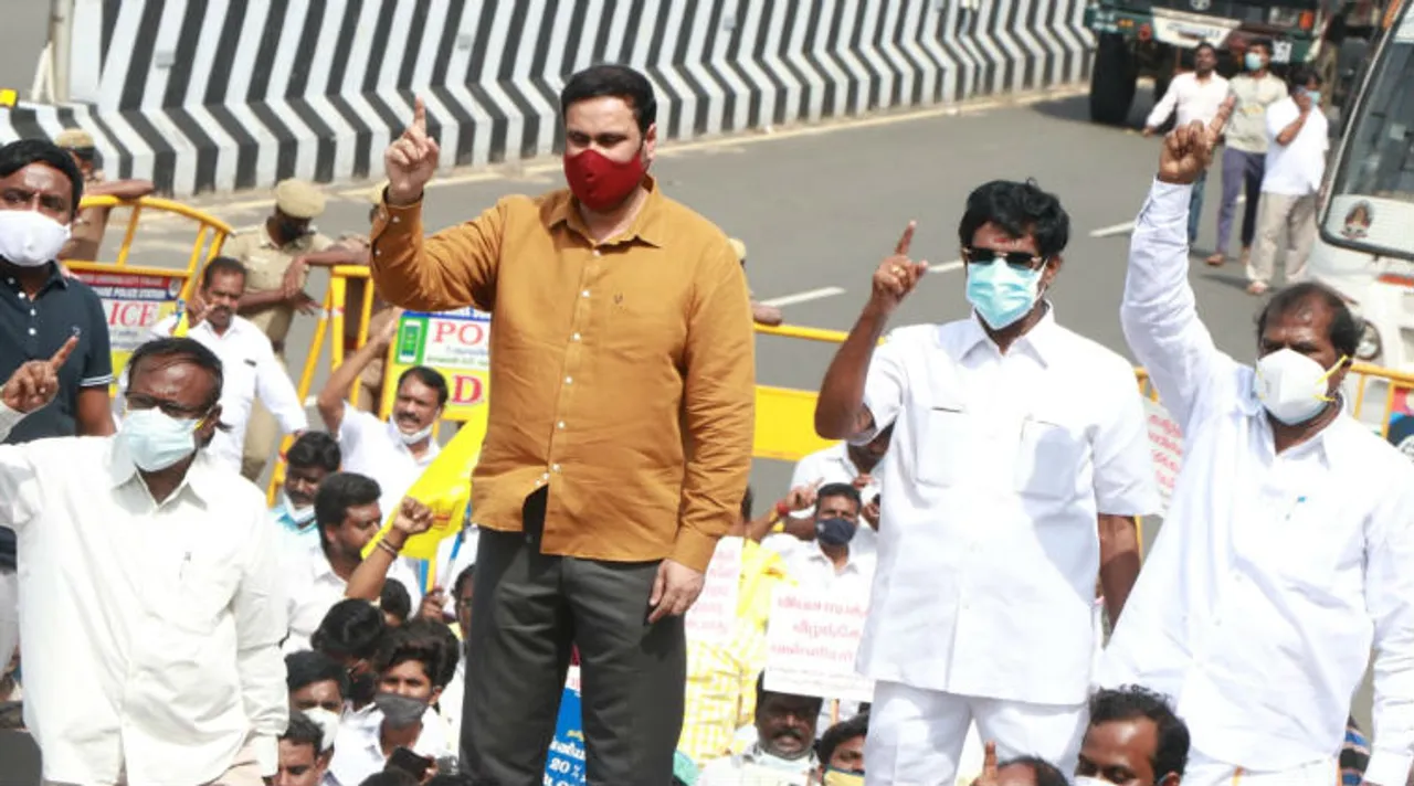 வன்னியர் இட ஒதுக்கீடு போராட்டம் : சாலை ரயில், பாமகவினர் நூற்றுக்கணக்கானோர் கைது!