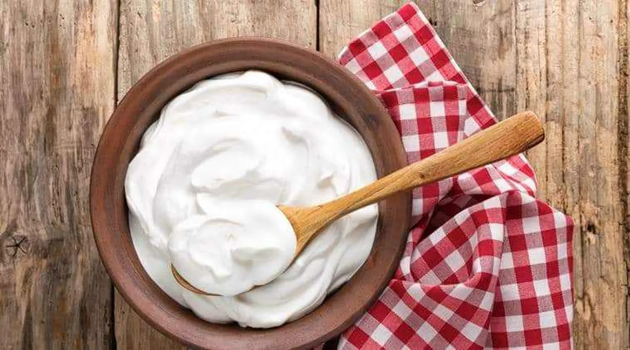 how to make curd, how to making curd, curde mix with milk, milk steaming, தயிர், தயிர் தயாரிப்பது எப்படி, சுவையான தயிர், கெட்டித் தயிர், பால், curd, storng curd, tasty curd, thick curd, how to make tasty curd, how to make thick curd