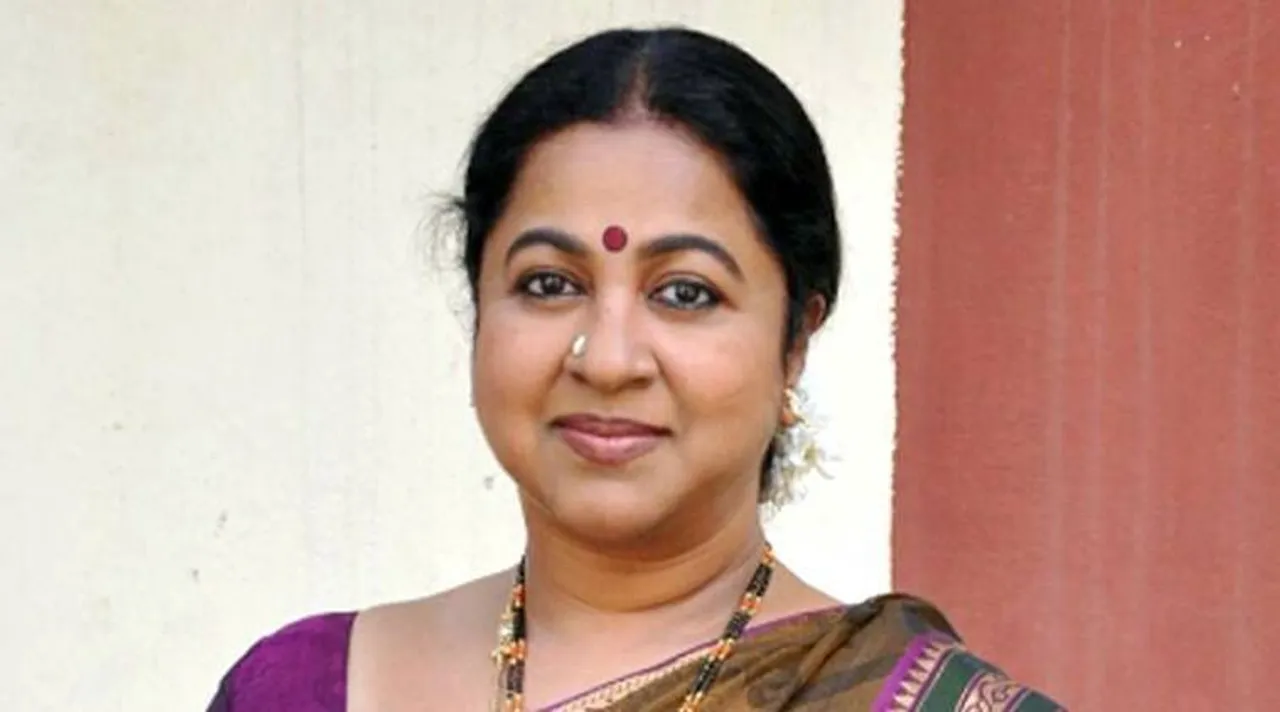 radhika sarathkumar, radhika, radhika sarathkumar, sarathkumar, sarath kumar, samaththuva makkal katchi, ராதிகா சரத்குமார், ராதிகா, சமத்துவ மக்கள் கட்சி, ராதிகா சரத்குமார், சீரியல்களில் இருந்து விலகி அரசியலில் ஈடுபட திட்டம்