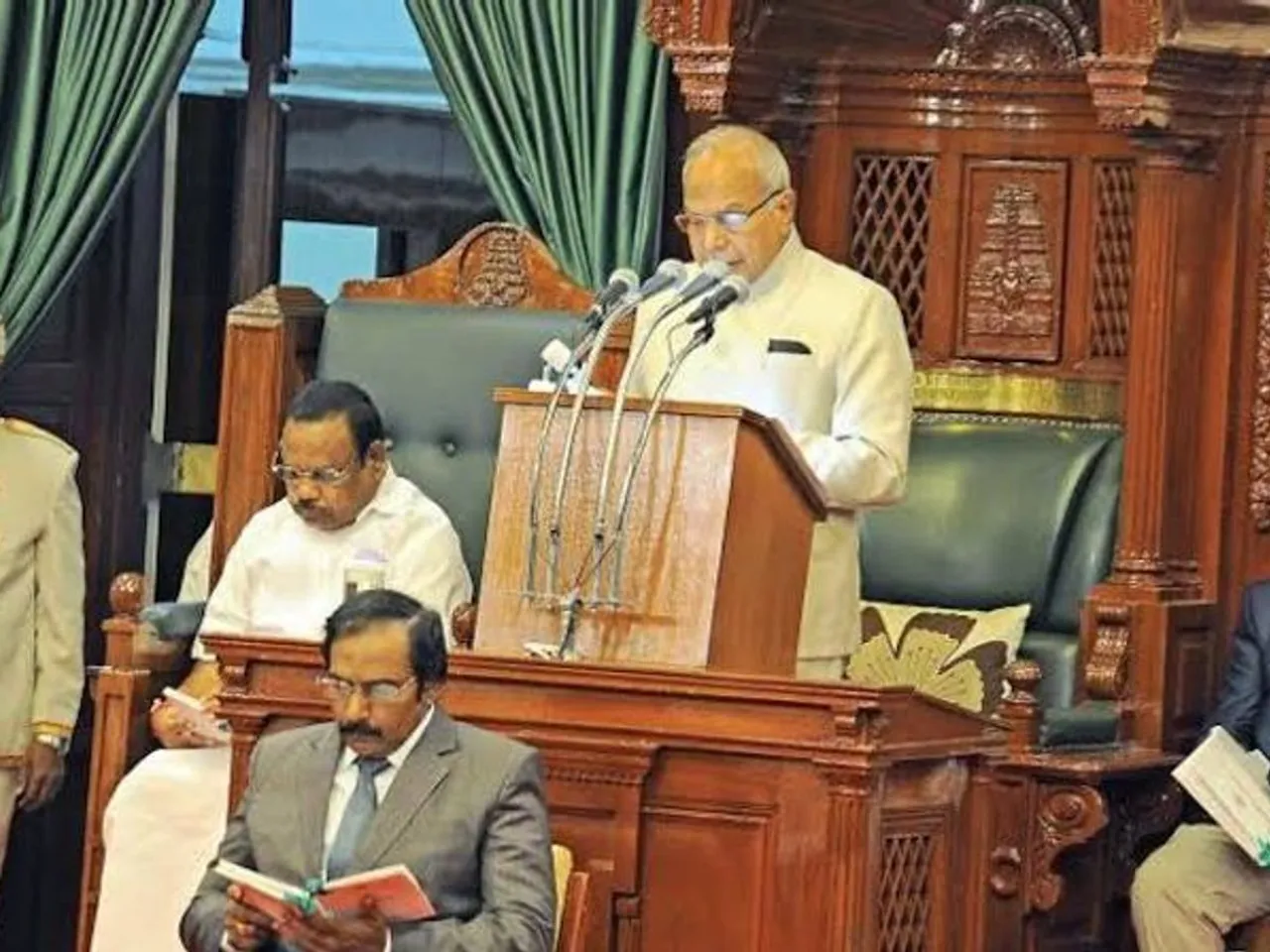 2021 ஆம் ஆண்டின் முதல் கூட்டத்தொடர் :  ஆளுநர் உரை சிறப்பம்சங்கள் விவரம்!