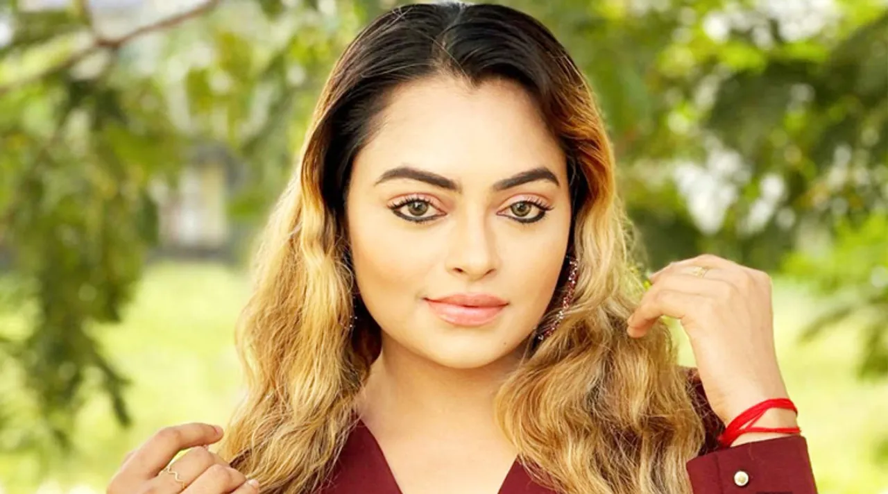 வில்லி வேடம் ரொம்ப புடிச்சிருக்கு..! அம்மன் சீரியலில் இணைந்த பிரபல மாடல்
