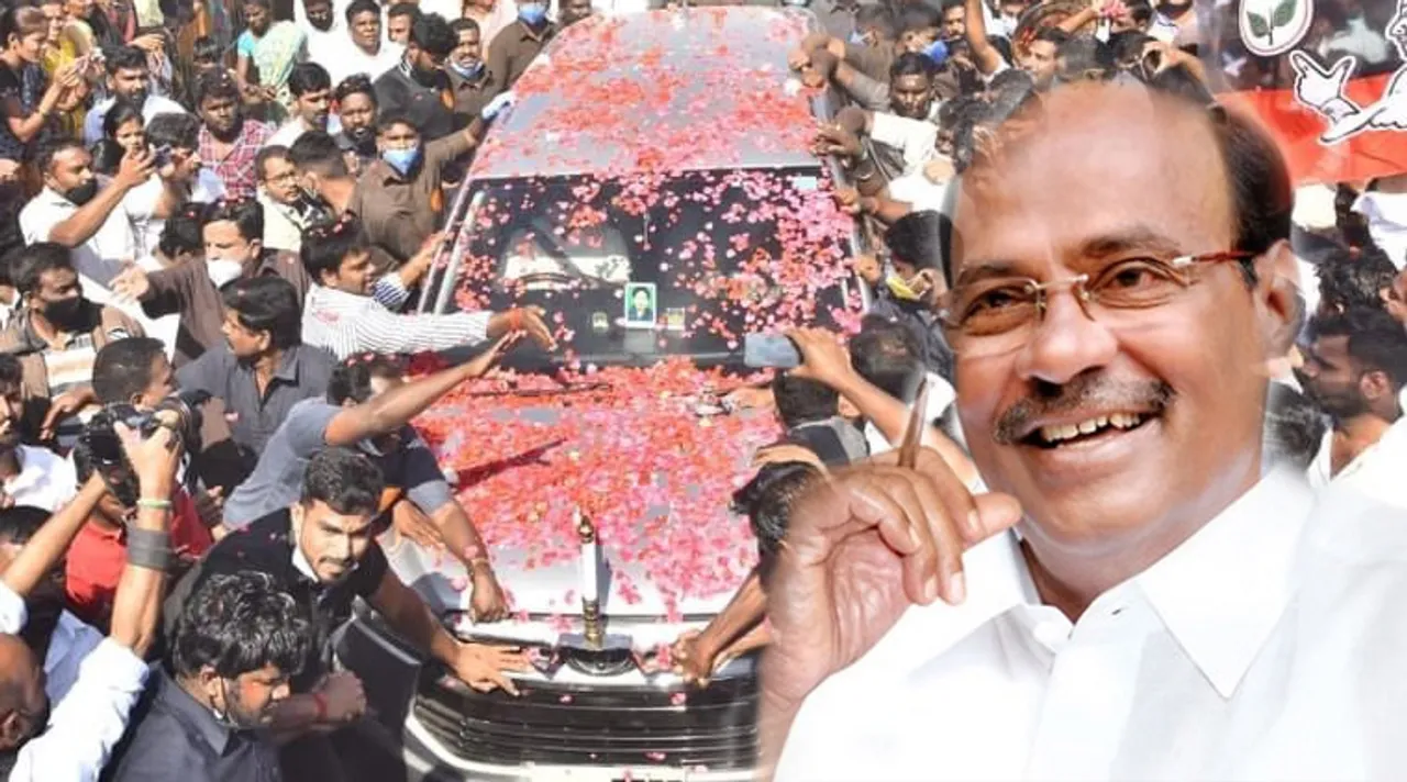 சசிகலா அணியில் பாமக இல்லை: 'அடித்துச்' சொன்ன ராமதாஸ்