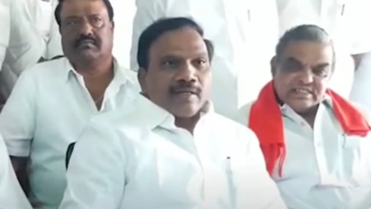 a raja, dmk, a raja gives explanation at election commission, a raja alleged speech against cm palanswami, a raja controversy speech, ஆ ராசா, ஆ ராசா சர்ச்சை பேச்சு, ஆ ராசா விளக்கம், தேர்தல் ஆணையம், தேர்தல் ஆணையத்திடம் ஆ ராசா விளக்கம், a raja expalanation to election commission, election commission, tamil nadu assembly election 2021
