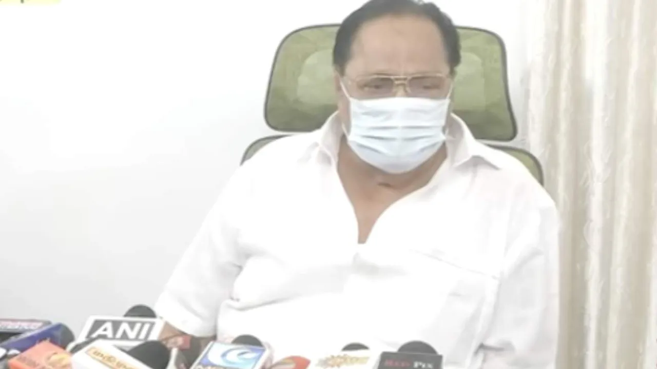 ஸ்டாலின் தங்கியிருந்த இடத்தில் ஐடி ரெய்டு நடத்துவதா? துரைமுருகன் கண்டனம்