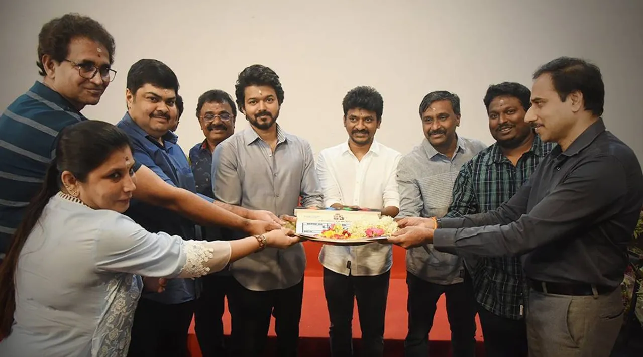 விஜயுடன் இணைந்த பிக் பாஸ் கவின்: தளபதி 65 பூஜை கோலாகலம்