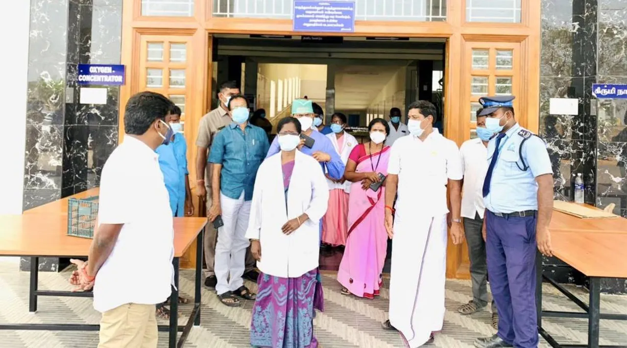 News Highlights: தனியார் பள்ளி ஆசிரியர்களும் பணிக்கு வரவேண்டாம் என உத்தரவு