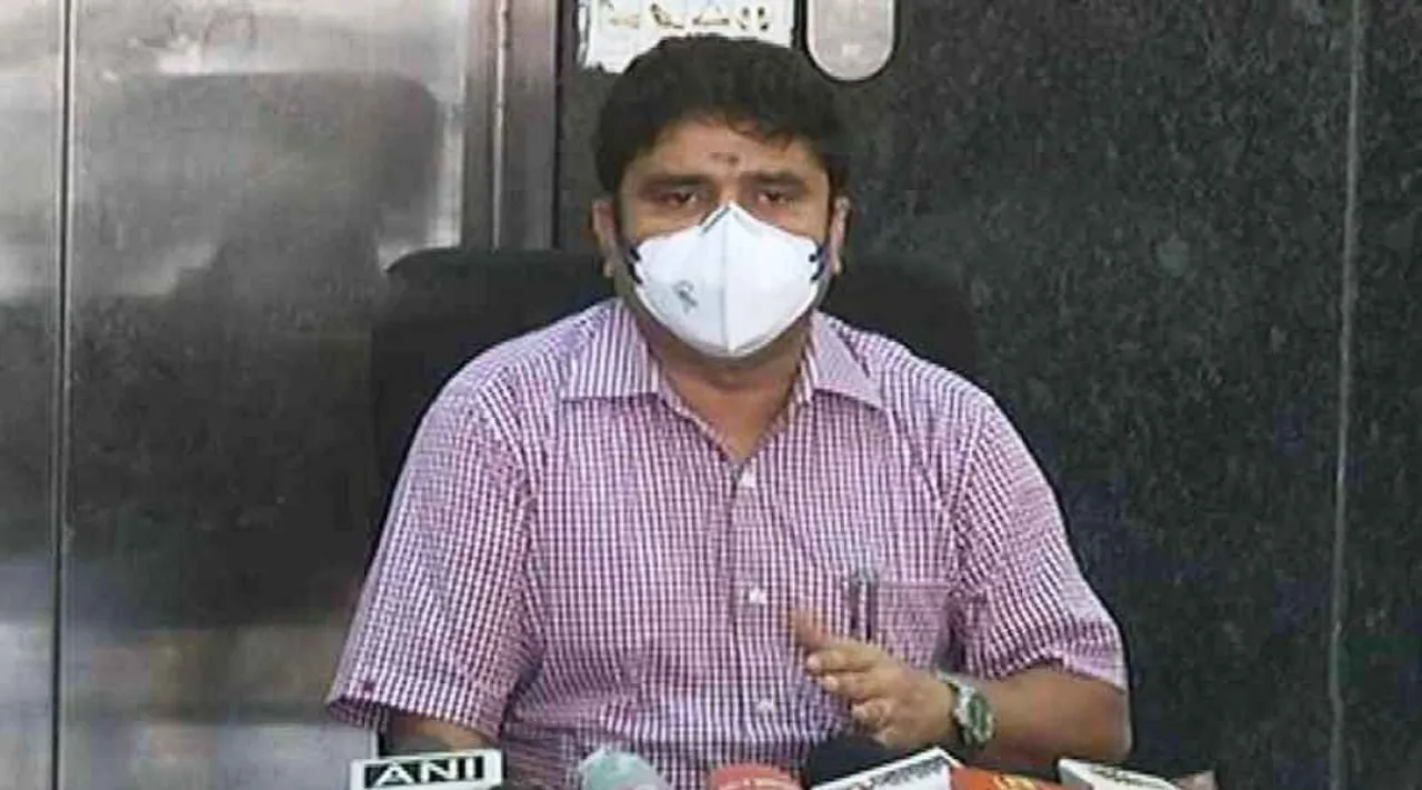 சென்னை ஹோட்டல்களில் பார்சல் உணவு மட்டுமே அனுமதி; சென்னை மாநகராட்சி ஆணையர் பிரகாஷ் அறிவிப்பு