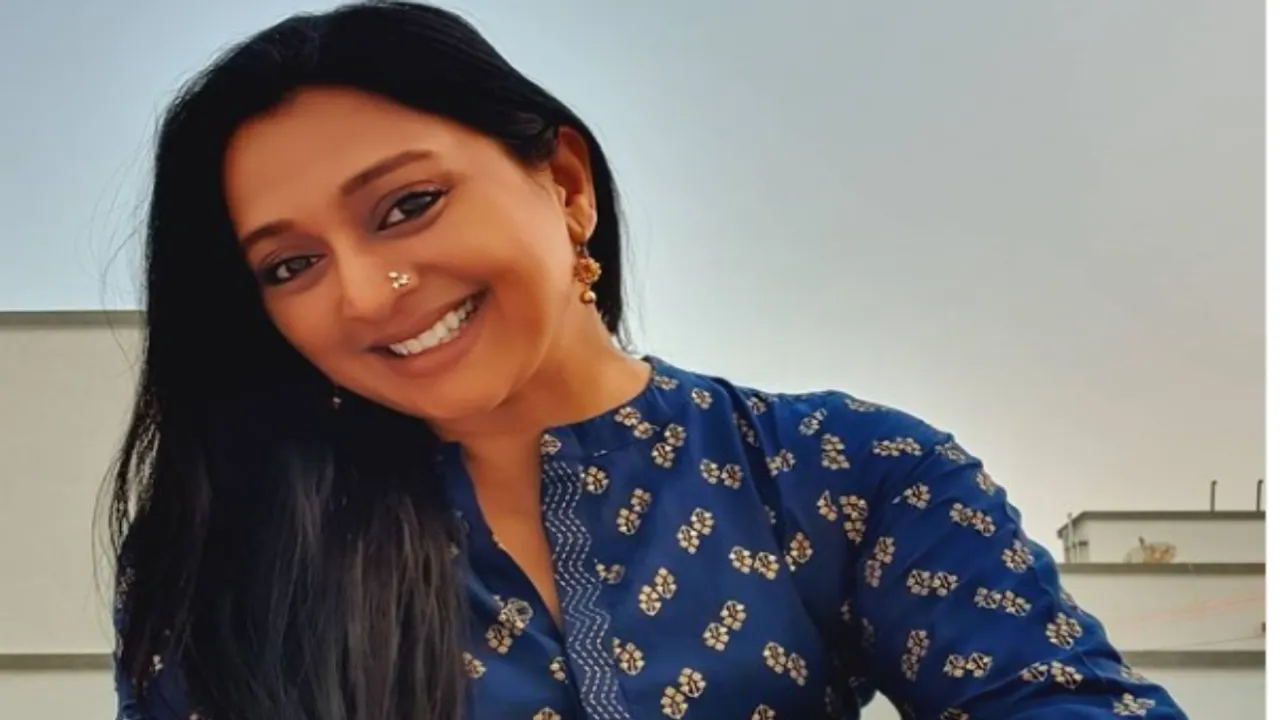 Actress Gayatri Jeyaram Youtube Channel Review