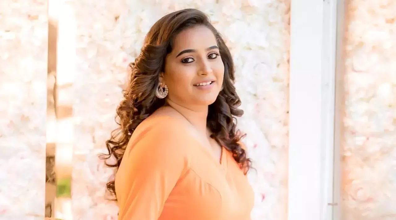 புதிய மைல்கல்லை எட்டிய தேன்மொழி சீரியல் நடிகை : ரசிகர்கள் வாழ்த்து மழை
