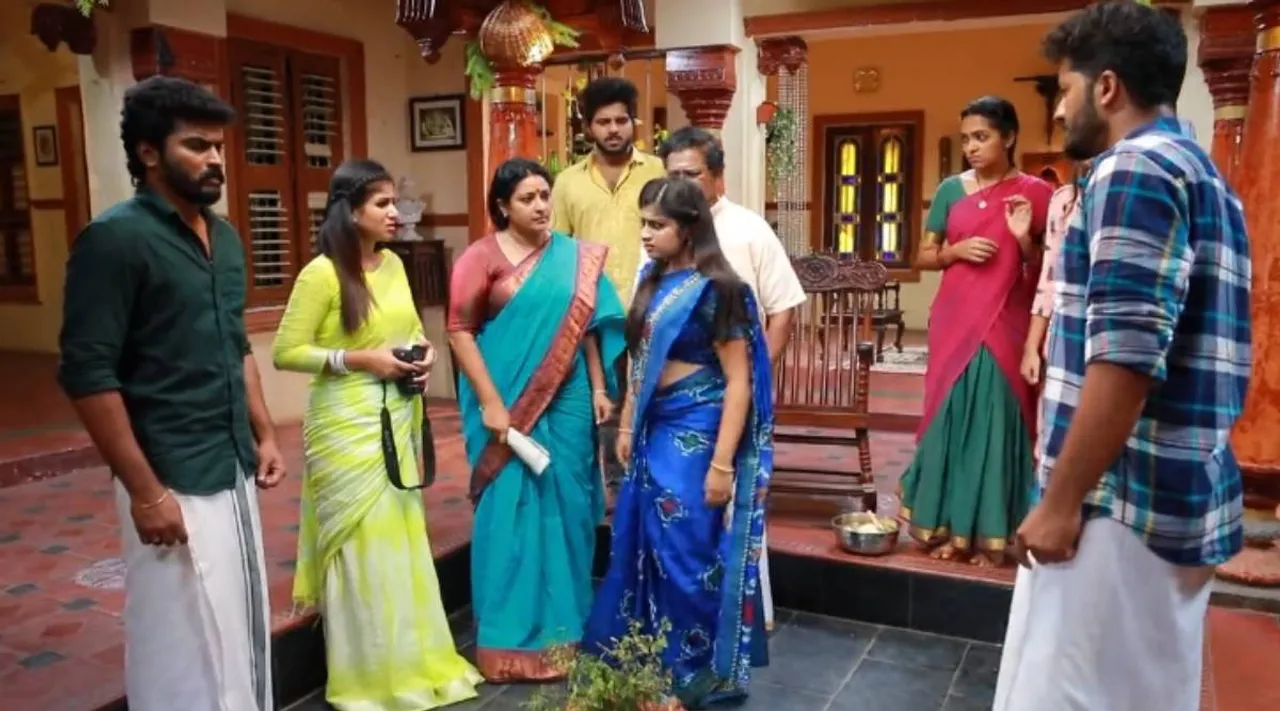 raja rani 2, raja rani 2 serial, vijay tv, sandhya, saravanan, archana, archana steal necklace, ராஜா ராணி 2, ராஜா ராணி 2 சீரியல், விஜய் டிவி, நகை திருட்டில் அம்பலப்பட்ட அர்ச்சனா, சரவணன், சந்தியா, saravanan produce video evidence, raja rani 2 archana shame, sivagami shouting archana, unexpected twist in raja rani 2 serial