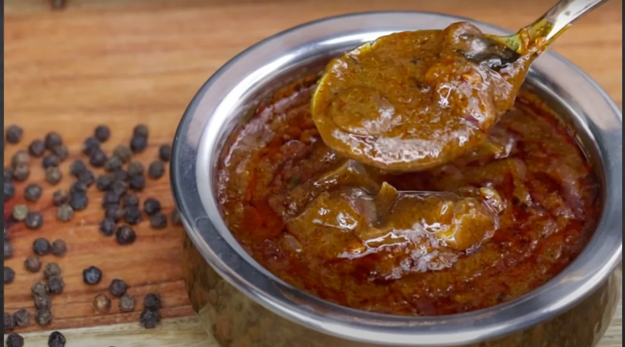 Kuzhambu varieties in Tamil: how to make milagu kulambu in tamil