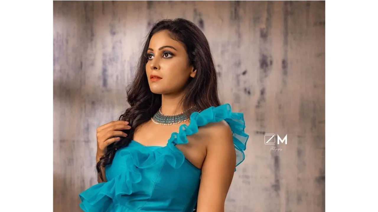 chandini tamilarasan
