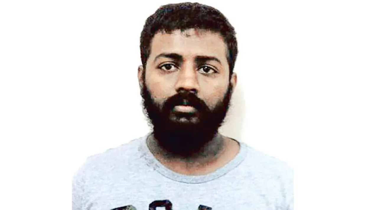 இரட்டை இலை சுகேஷ் சந்திரசேகர் வழக்கு: சிறை அதிகாரிகளுக்கு லஞ்சம்.. 6 பேர் சஸ்பெண்ட்..