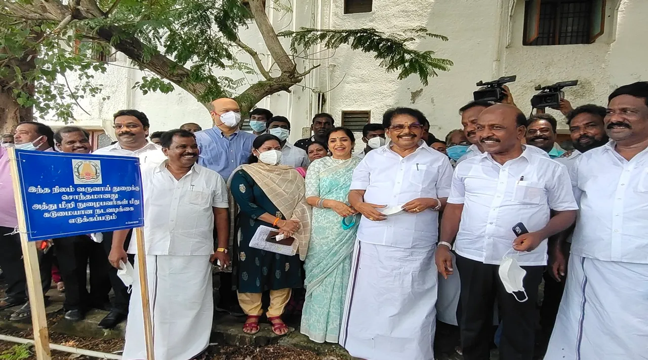 சென்னையில் ஜேப்பியார் குழுமம் ஆக்கிரமித்த 91.4 ஏக்கர் நிலம் மீட்பு; தமிழக அரசு நடவடிக்கை