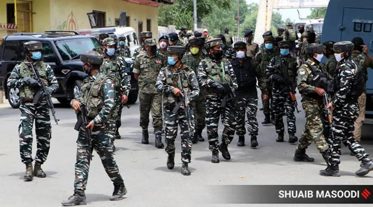 J&K-ல் தொடரும் வெளிமாநிலத்தவர் மீதான தாக்குதல்; பீகாரைச் சேர்ந்த இருவர் சுட்டுக்கொலை