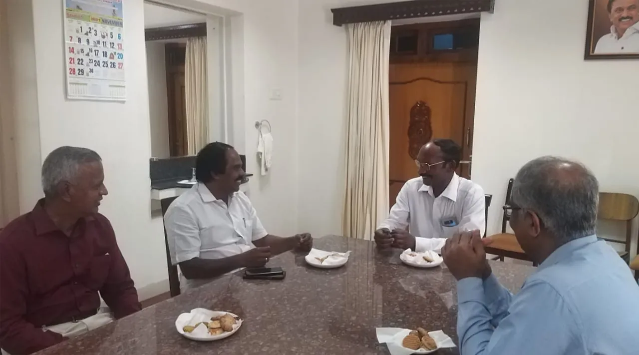 இஸ்ரோ தலைவர் சிவனுடன் தமிழக அமைச்சர் சந்திப்பு: குலசேகரபட்டினம் திட்டத்தை துரிதப்படுத்த கோரிக்கை