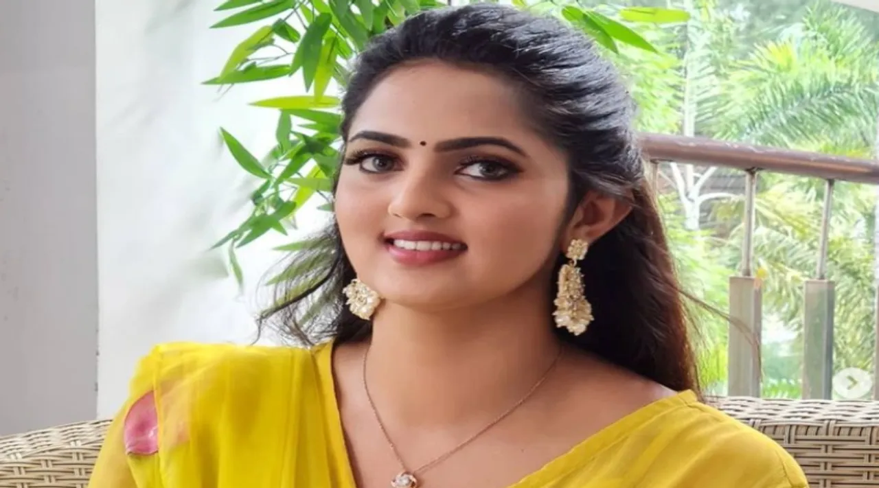 Poove Unakaaga Actress Radhika Preethi Latest Photoshoot Photos