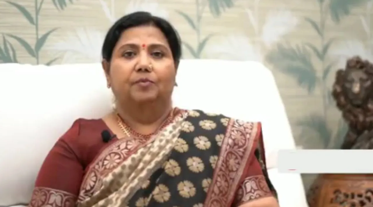 MGR angry and went to Jayalalitha house with pistol, MGR went to Jayalalitha house for Jaishankar, Kutty Padmini interview, Kutty Padmini, MGR, Jayalalitha, Jaishankar, ஜெய்சங்கர் மீது கோபம் அடைந்த எம்ஜிஆர், ஜெயலலிதா வீட்டுக்கு துப்பாக்கியுடன் சென்ற எம்ஜிஆர், குட்டிபத்மினி தகவல், Tamil cinema, Tamil politics, kutty padmini says shocking incidents