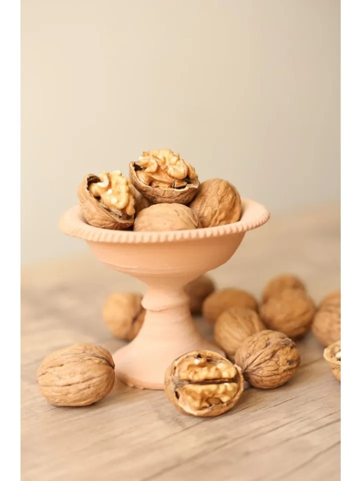 walnuts 4 - unsplash (1)