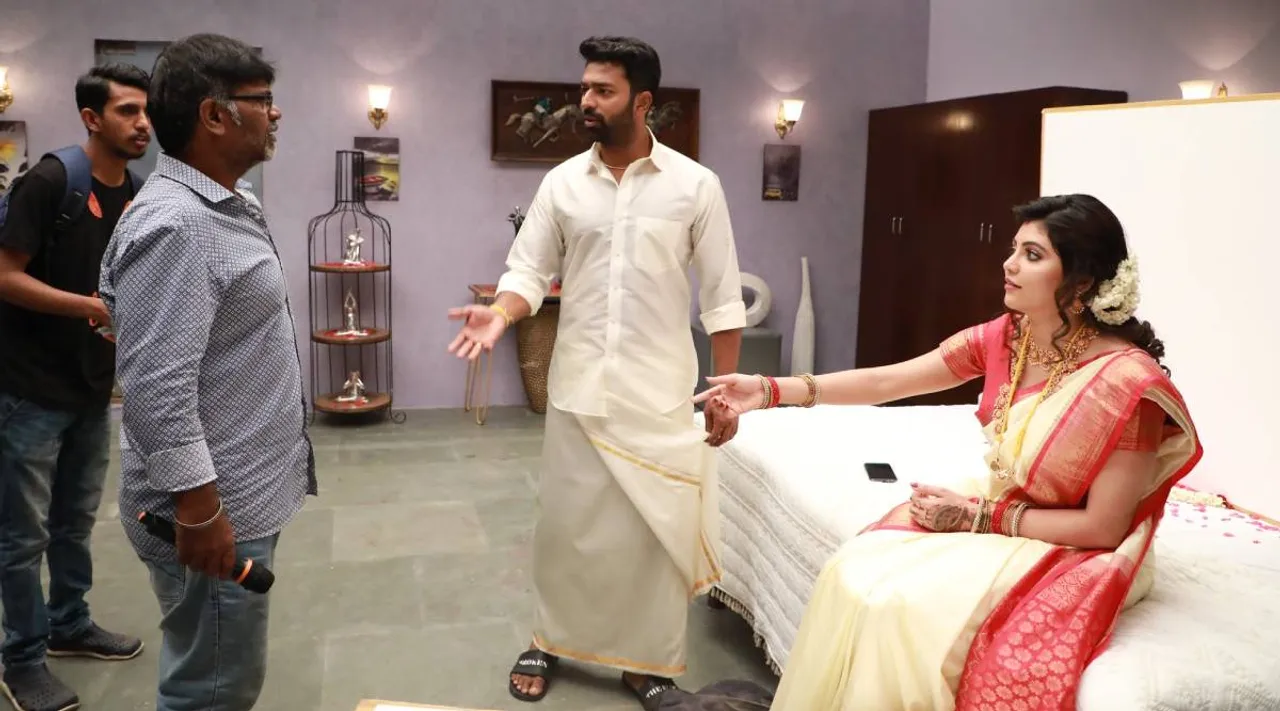 Murungaikkai Chips movie, director Srijar slams youtuber reviewer Pashanth, reviewer Pashanth bad comments, முருங்கைக்காய் சிப்ஸ், இயக்குனர் ஸ்ரீஜர், நடிகர் சாந்தனு, பாக்கியராஜ், அதுல்யா ரவி, ரிவியூவர் பிரசாந்த், Shanthanu, Athulya Ravi, Bakyaraj, Tamil cinema, Murungaikkai Chips