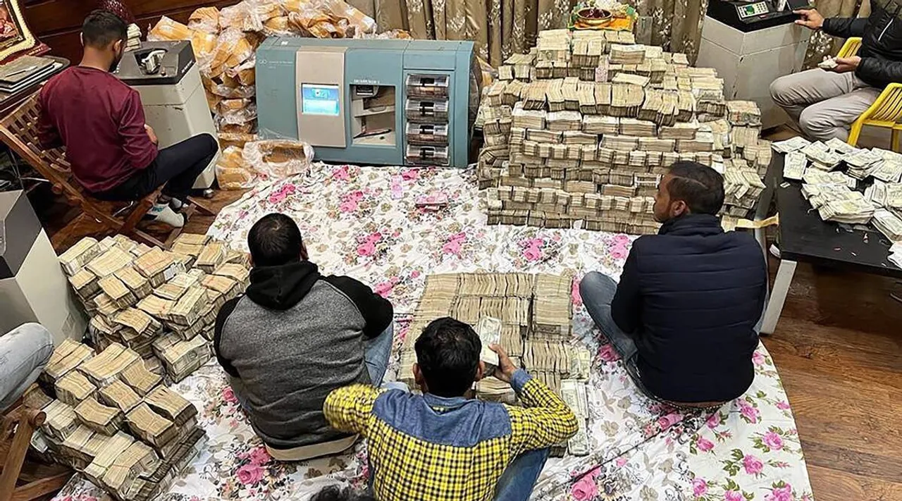 Rs 150 crore seized from office of UP businessman