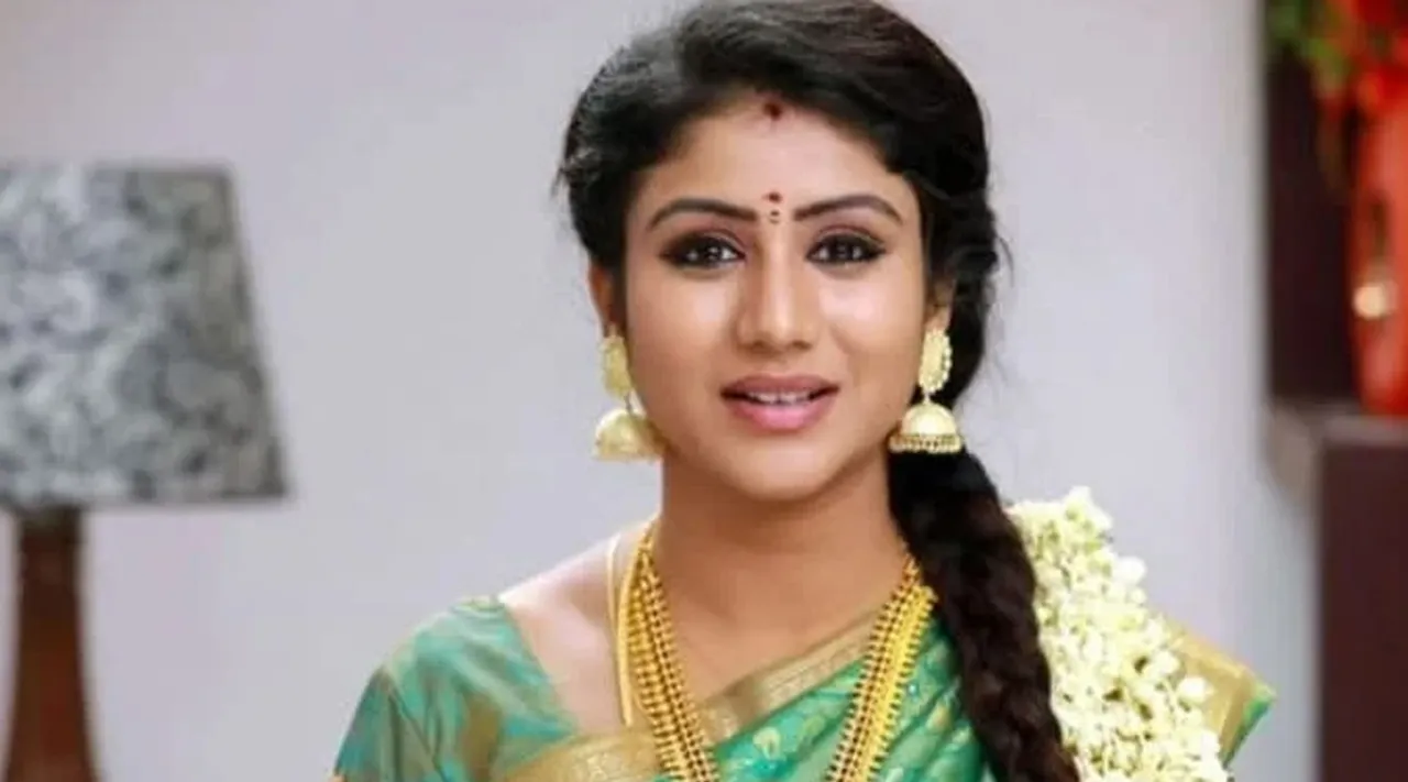 பிறக்கும் முன்பே குழந்தை பெயரை அறிவித்த ஆல்யா... என்ன பெயர் தெரியுமா?