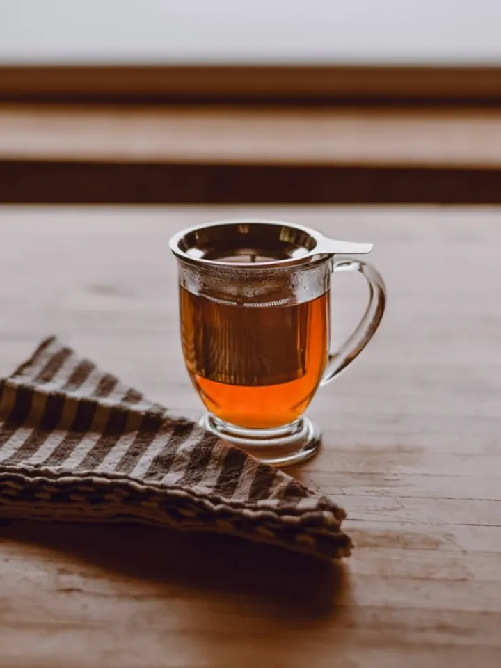 black tea 2 - unsplash (1)