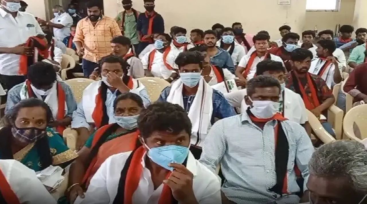 சீமான் சாதி அரசியல் செய்வதாக புகார்... திமுகவில் இணைந்த நா.த.க நிர்வாகிகள்