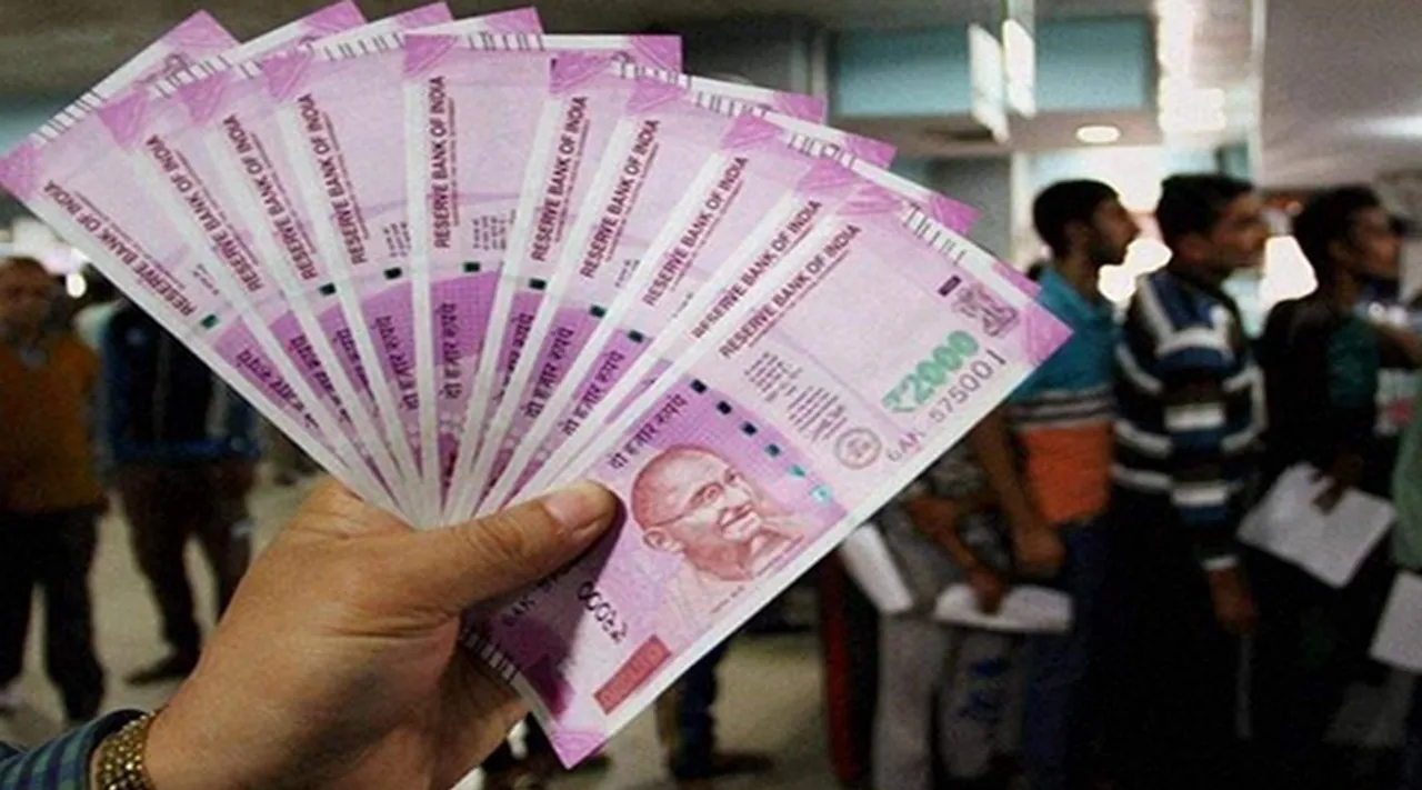 10 ஆண்டுக்கு 7.4% வட்டியில் மாதந்தோறும் வருமானம்… மூத்த குடிமக்களுக்கு ஹேப்பி நியூஸ்