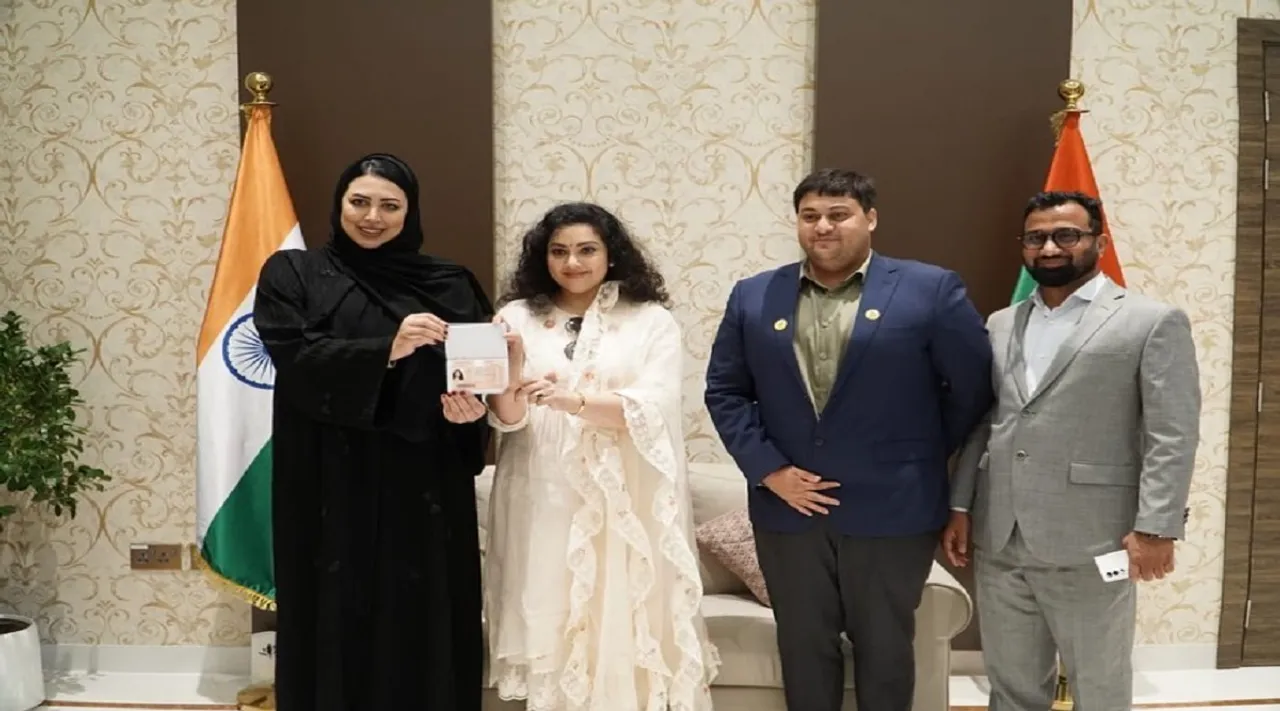 இதைப் பெறுகிற முதல் இந்தியர்... மீனாவுக்கு கிடைத்த பெருமை!