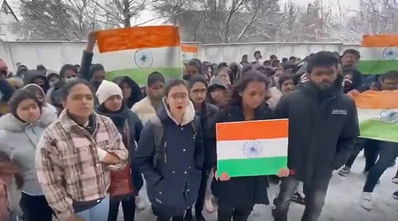 இதுவே எங்களின் கடைசி வீடியோ: உருக்கமாக பேசிய இந்திய மாணவர்கள்