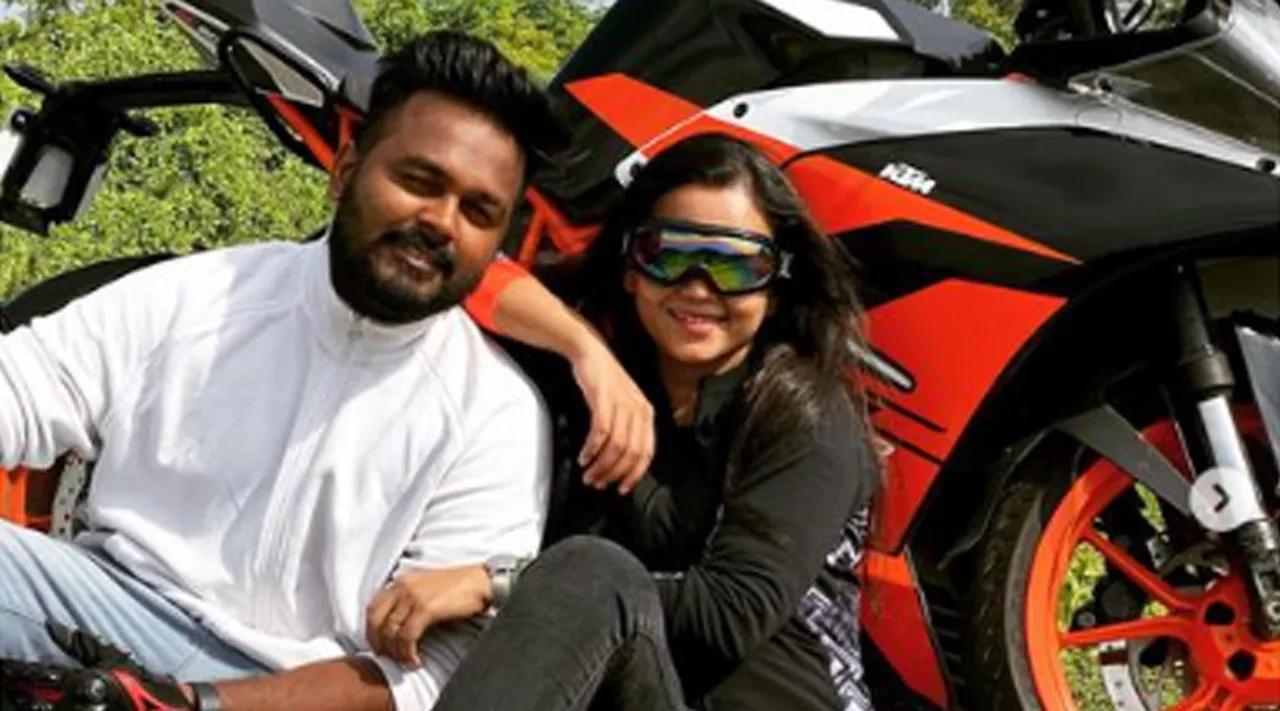 விஜய் டிவி பிரபலம் வீட்டில் விலை உயர்ந்த பொருள் திருட்டு : போலீசில் புகார்