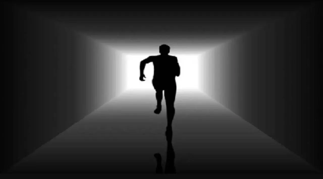 Optical Illusion, Buzz, Personality, personality test, ஆப்டிகல் இல்யூஷன் படம், வைரல் படம், ஆளுமையைக் குறிப்பிடும் ஆப்டிகல் இல்யூஷன், முதல் பார்வையில் தெரிந்தது என்ன, இந்த மனிதர் உங்களை நோக்கி வருகிறாரா அல்லது எதிர்திசையில் ஓடுகிறாரா, Optical illusion, what do you see first, man running towards you, man running away from you, it reveals your character, Optical illusion image