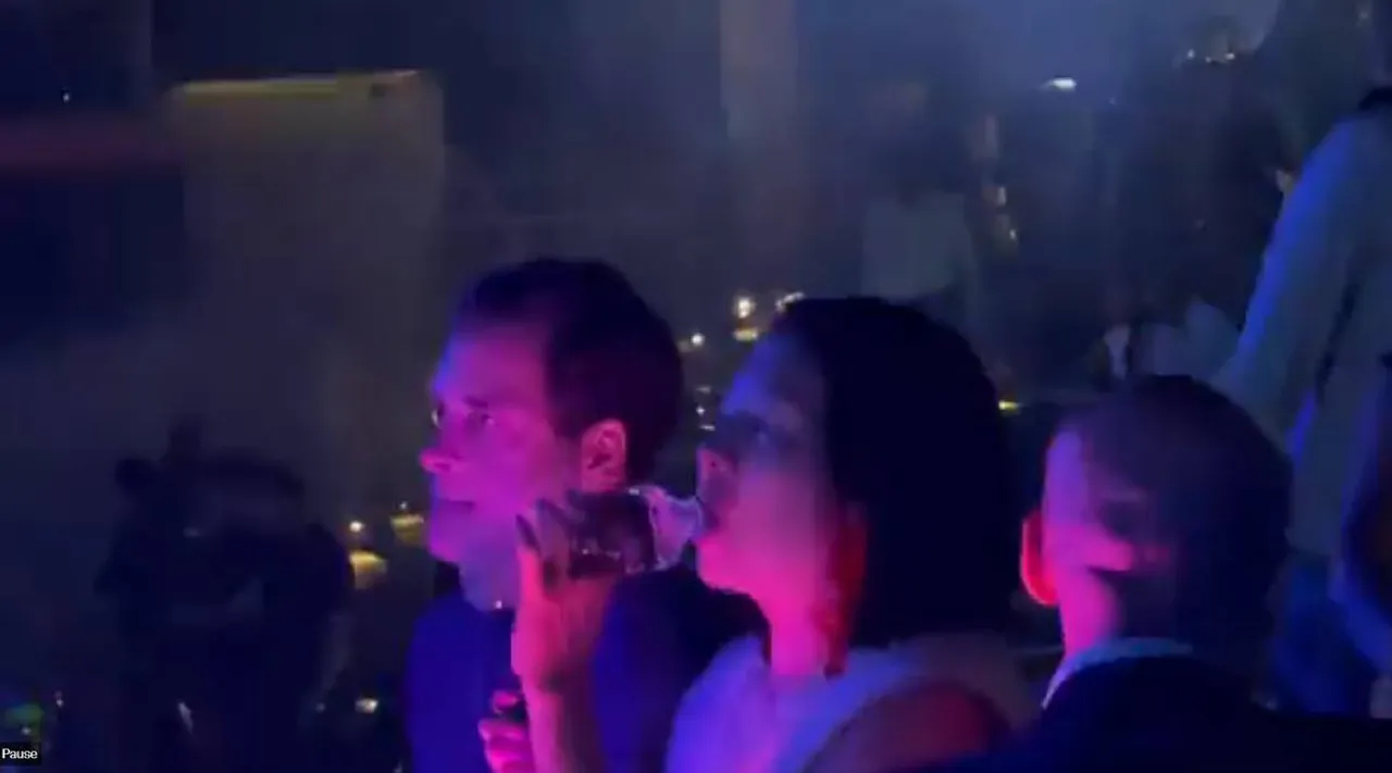 rahul gandhi, rahul gandhi nightclub, rahul gandhi party video, ராகுல் காந்தி, காங்கிரஸ், நேபாளம், நைட் கிளப், நேபாளத்தில் திருமண வரவேற்பில் இருந்த ராகுல் காந்தி, பாஜக, அமித் மாளவியா, rahul gandhi amit malviya video, amit malviya, congress, rahul gandhi news, rahul gandhi nepal, bjp, congress