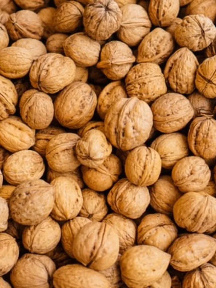 Walnuts - Unsplash (1)